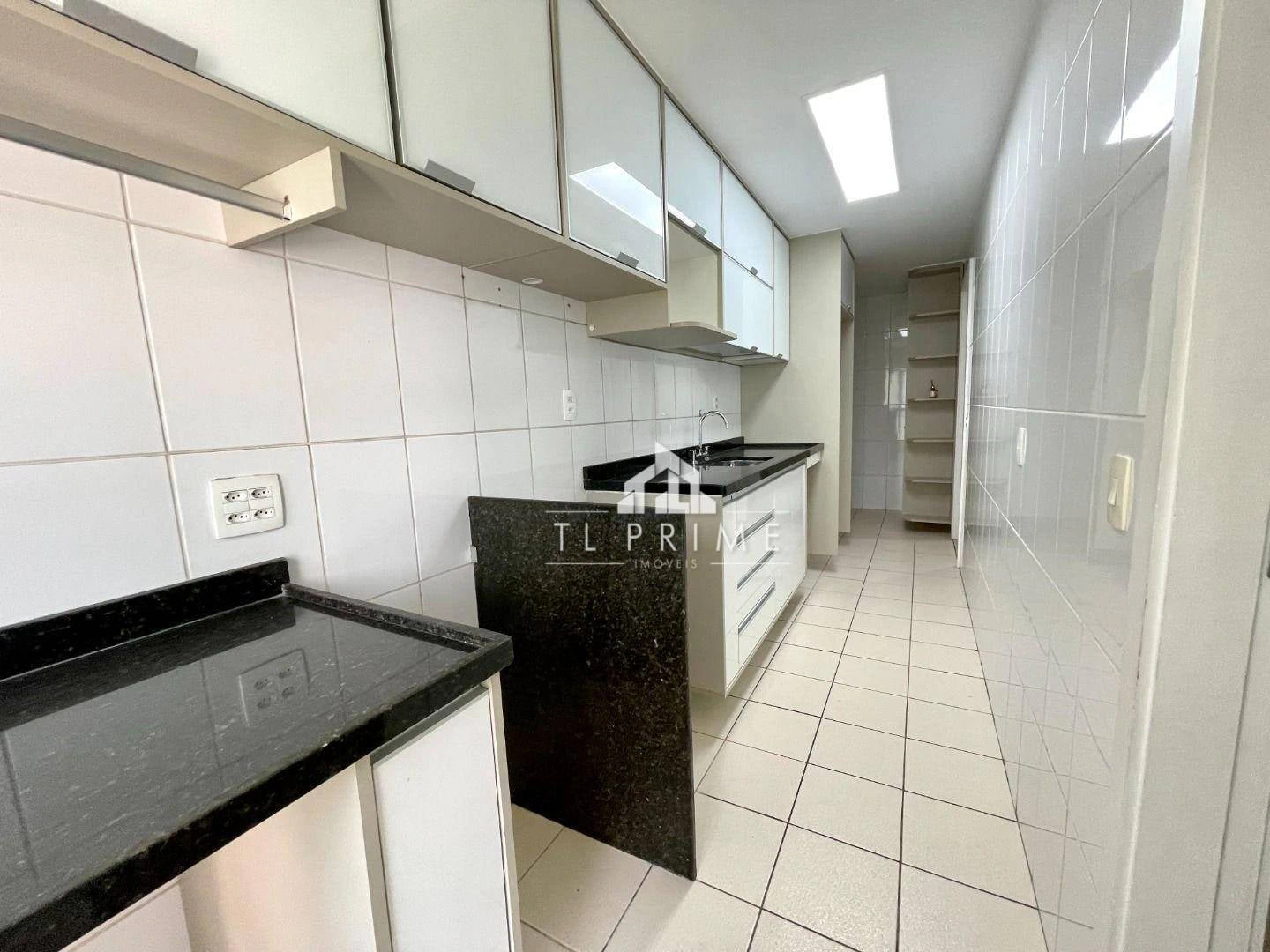 Furnished apartment, 99 m², with a private pool — photo 4