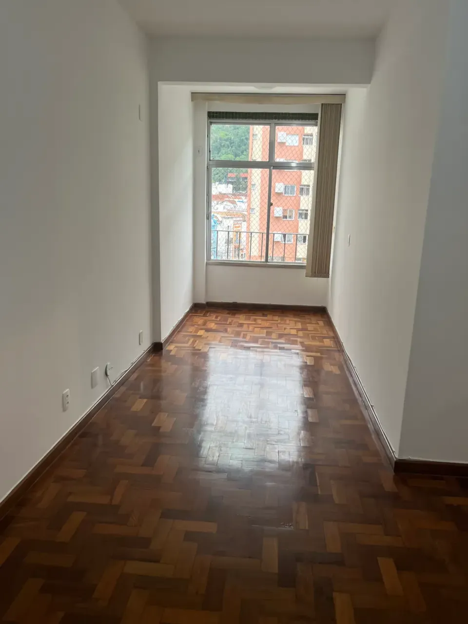 3-bedroom apartment with a closed gas kitchen — photo 3