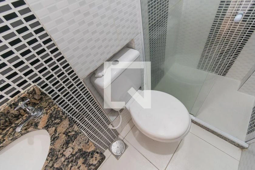Apartamento sem mobília de 2 quartos com 1 banheiro — photo 9