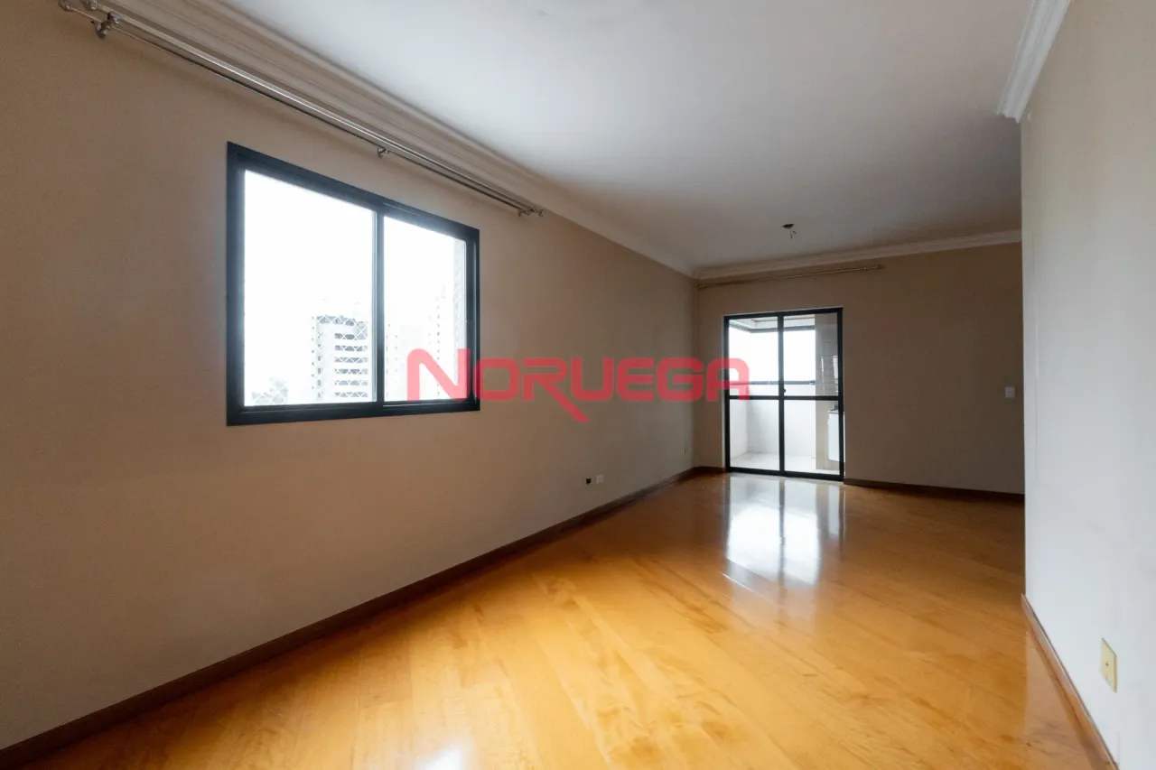 2-bedroom apartment with a built-in balcony grill — photo 7