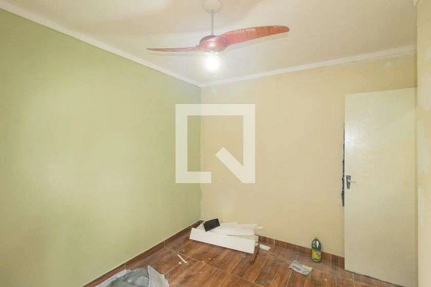 52 m² rental apartment with 2 bedrooms and a parking space — photo 3