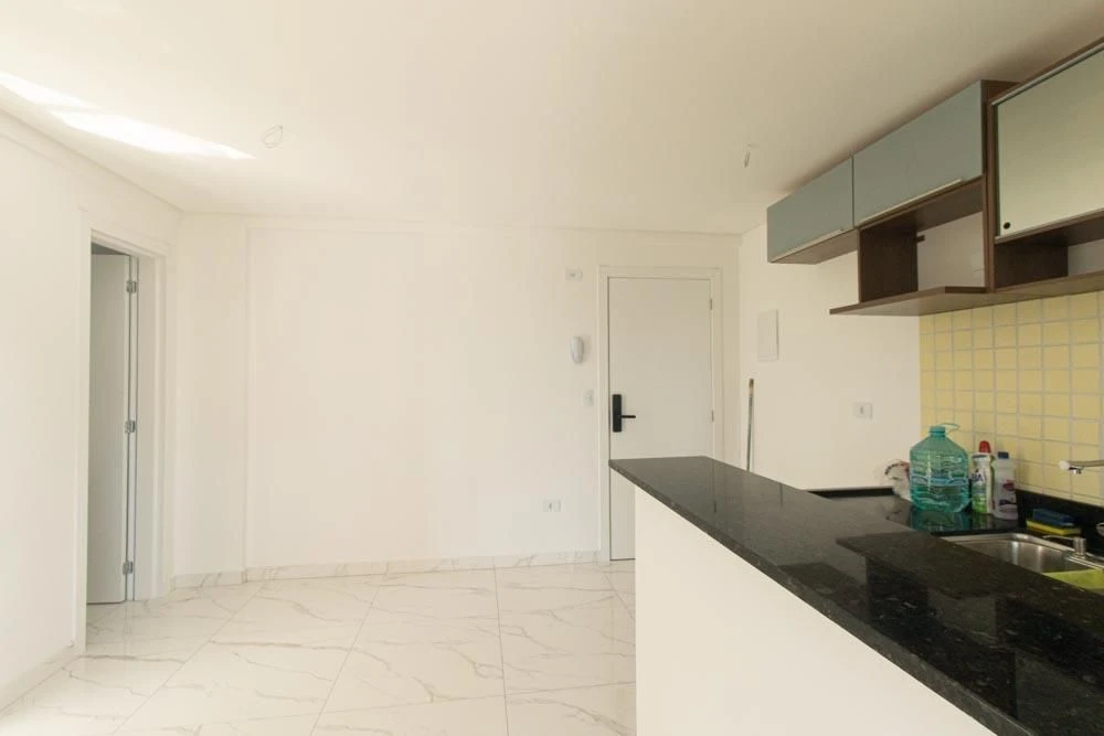 Floor-to-ceiling windows in a one-bedroom apartment, 36 m² — photo 11