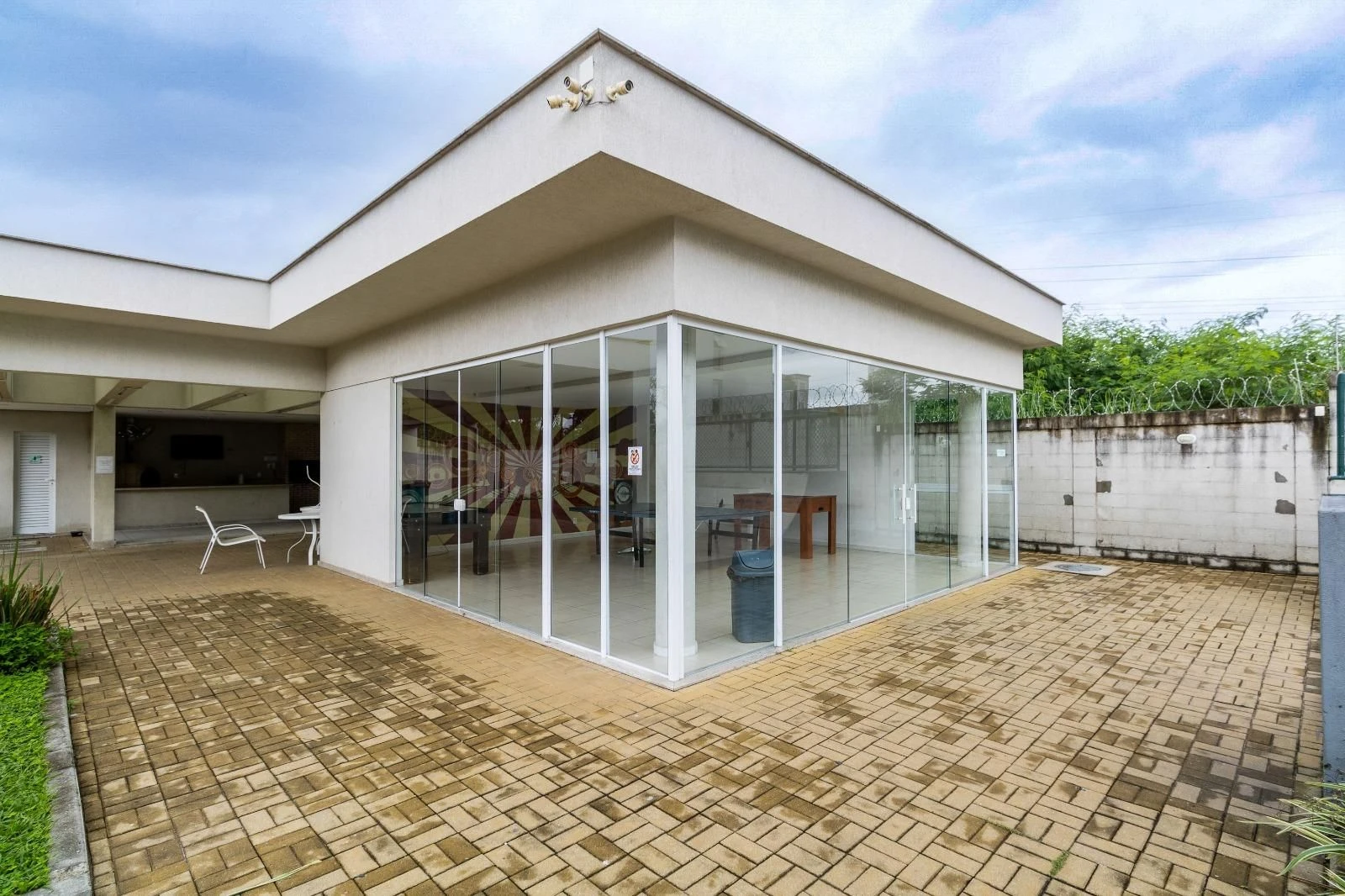 Apartamento mobiliado com 3 quartos e cozinha a gás — photo 56
