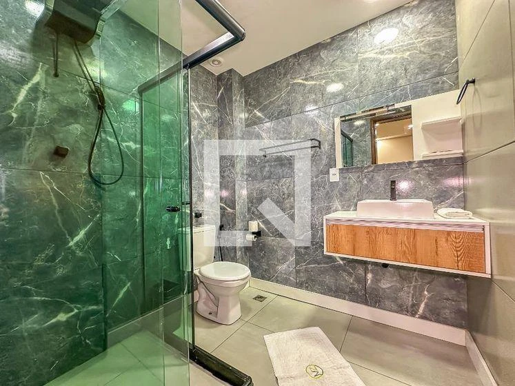 37 m² apartment with a home office and a washing machine — photo 4