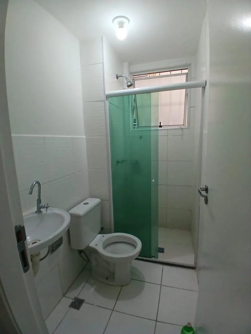 Apartamento de 2 quartos em condomínio com piscina — photo 13