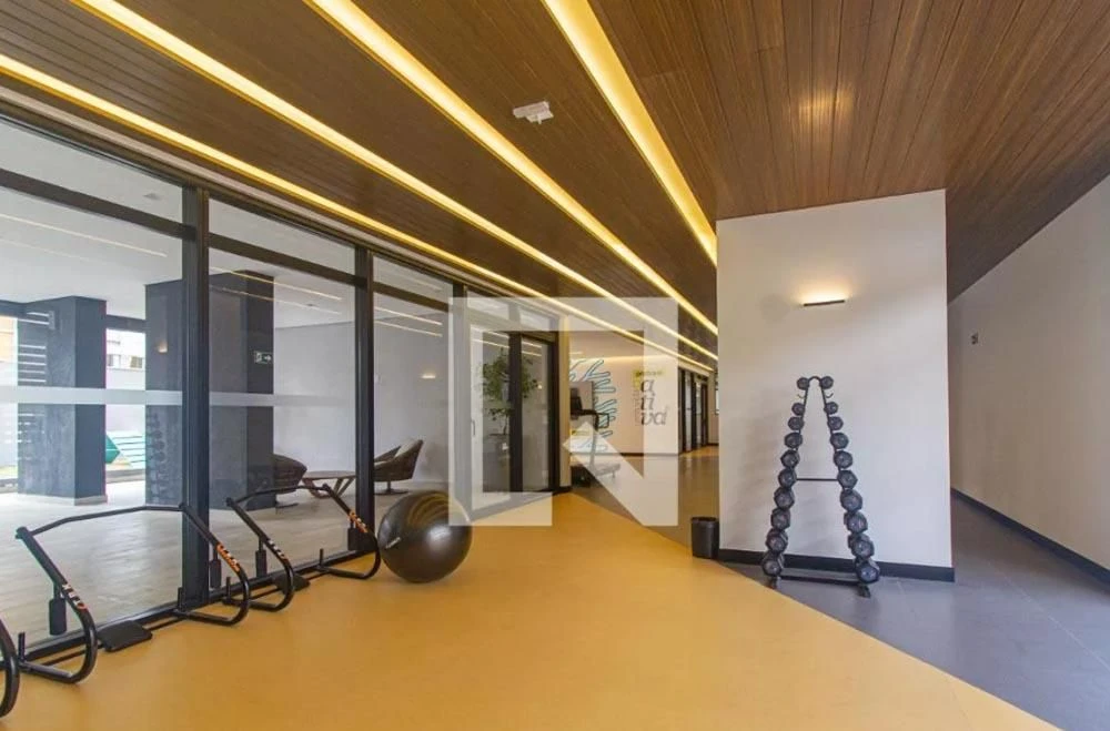 Studio mobiliado em condomínio com academia — photo 33
