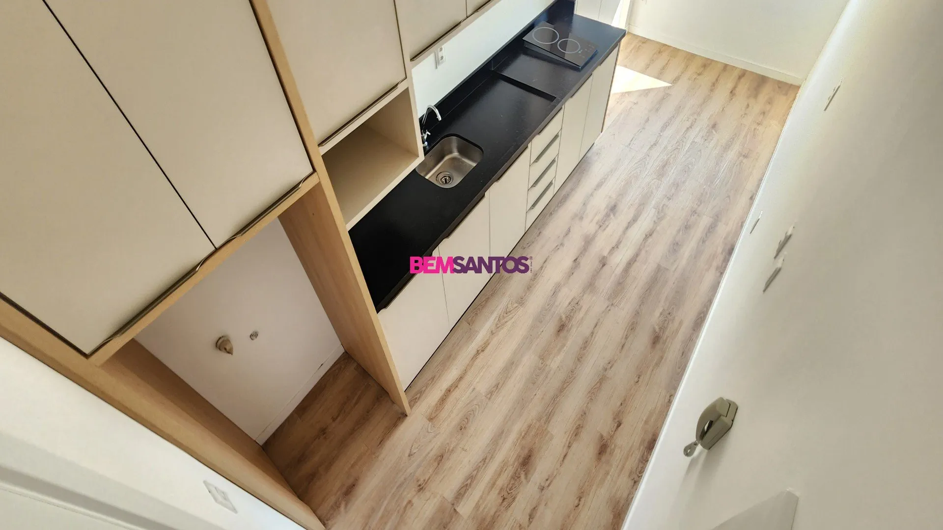 20 m² furnished studio with 1 parking space — photo 2