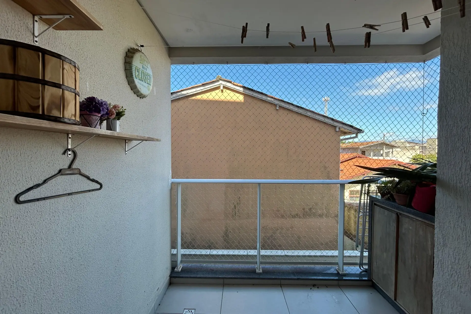 3-bedroom apartment with a grill on the balcony — photo 28