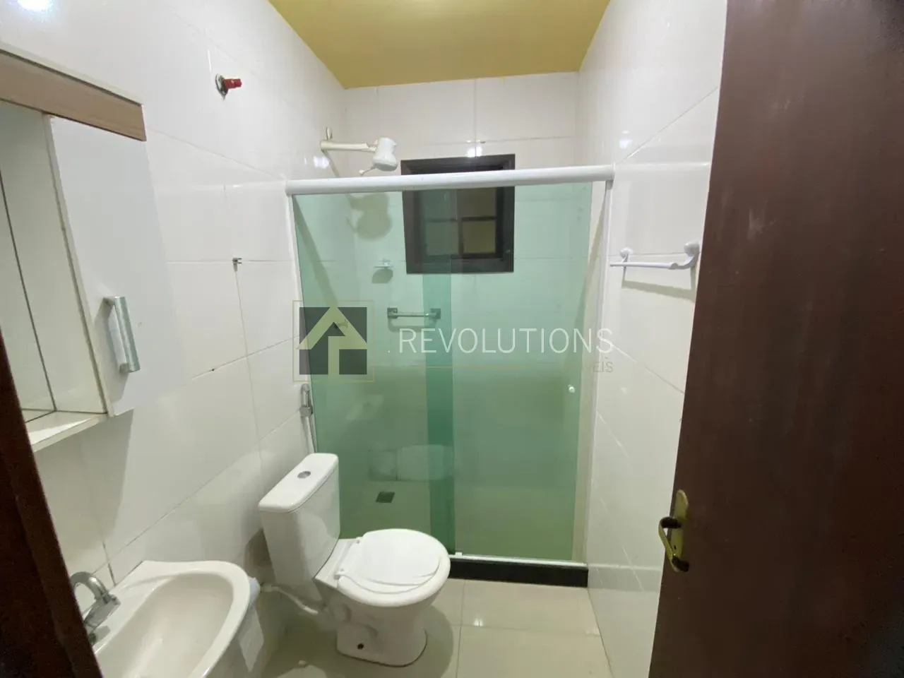 Casa com 2 quartos e 1 banheiro, com 2 vagas — photo 4