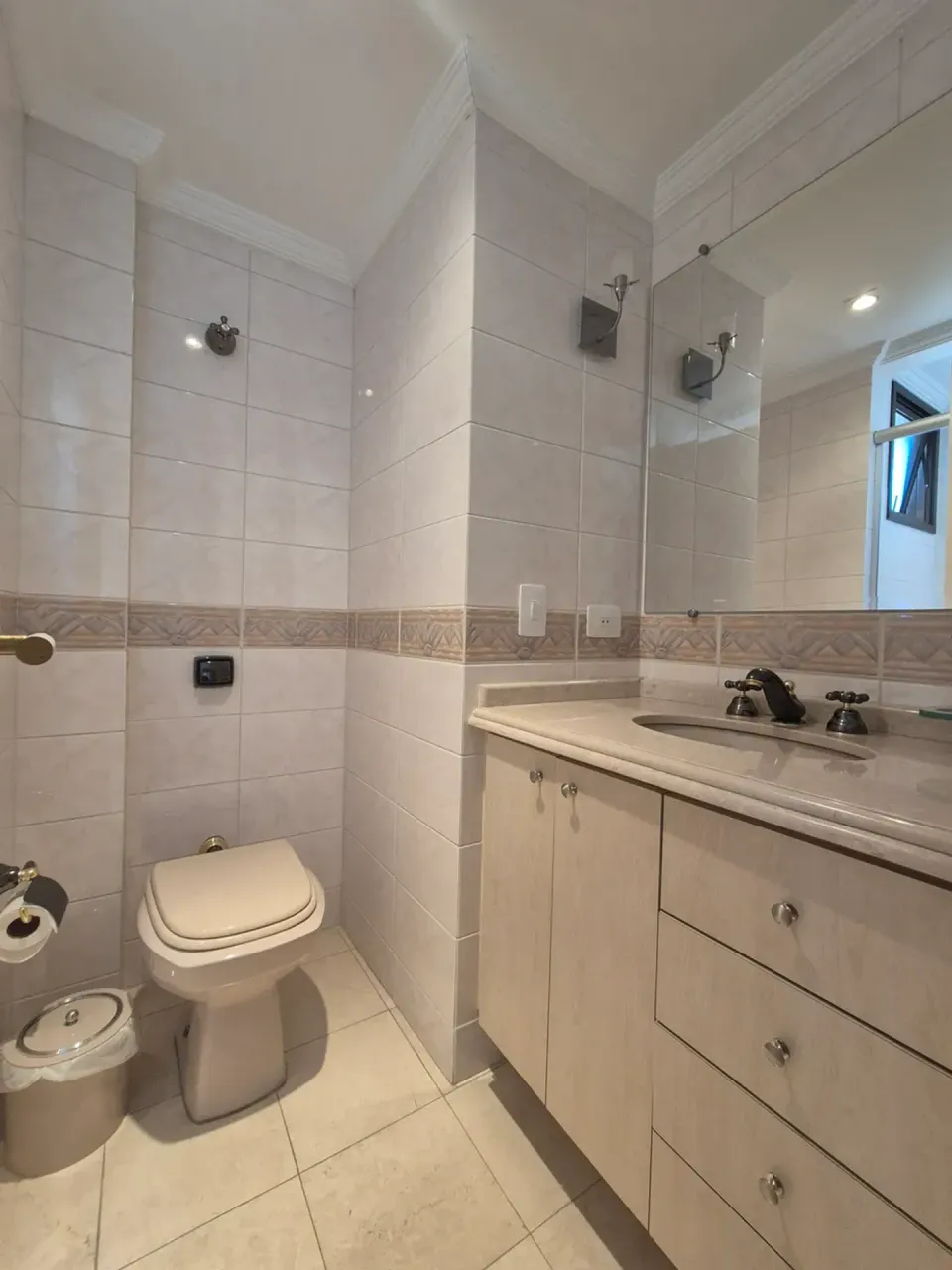 Apartment with 3 bedrooms and 5 bathrooms, 183 m² — photo 17