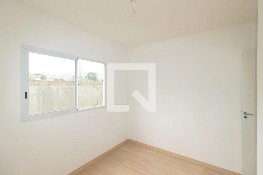 2-bedroom apartment in a building with a gym — photo 15