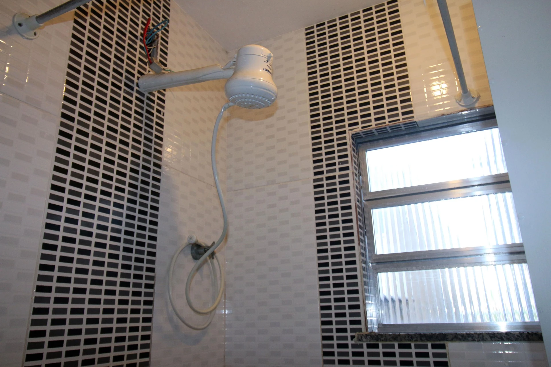 Apartamento para aluguel com 2 quartos, 1 banheiro — photo 19