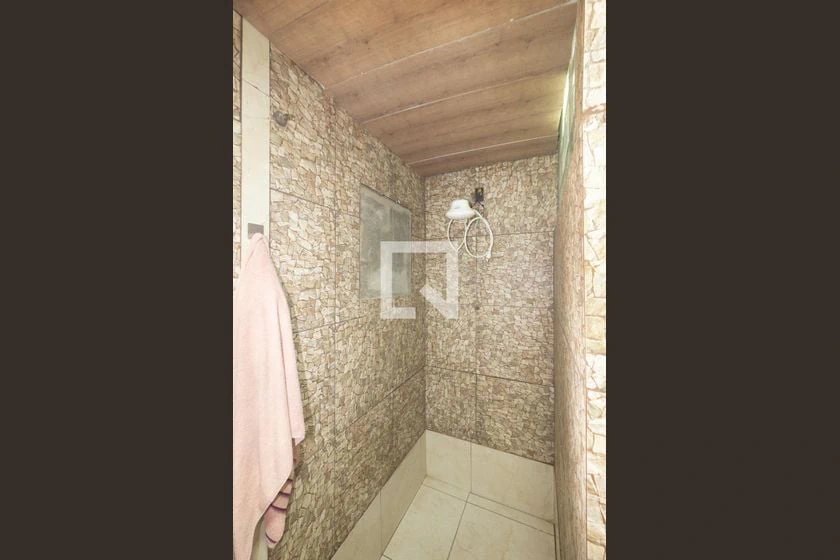 200 m² house with 2 en-suite bedrooms and private garden — photo 20