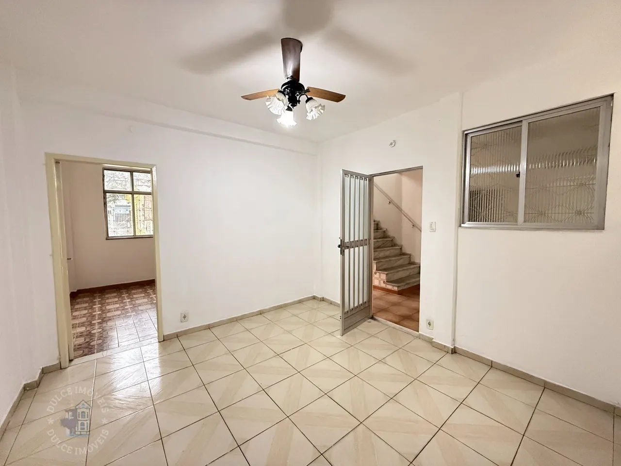 Apartamento para alugar com 1 dormitório e piso em cerâmica — photo 2