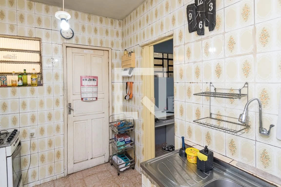 Furnished house, 245 m², with a garden — photo 42