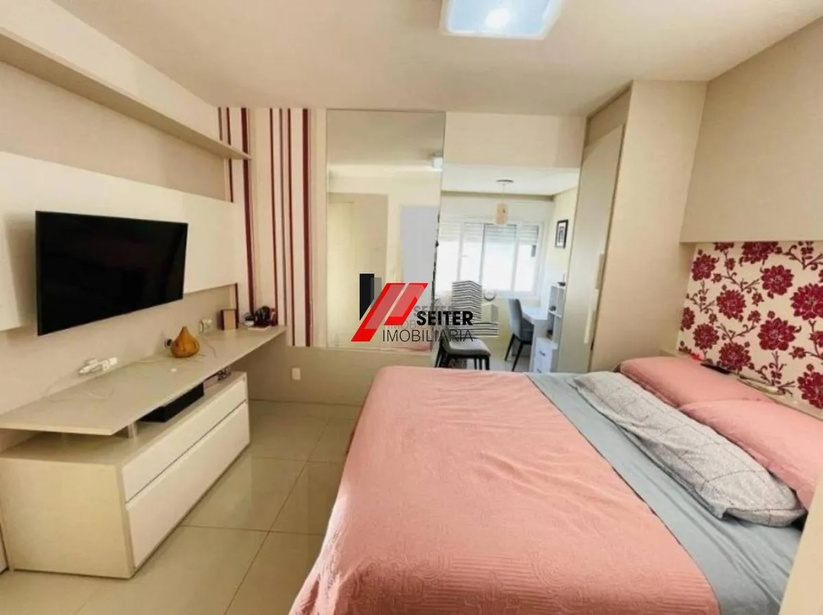 Меблированная квартира 227 м² с встроенным грилем на балконе — photo 24