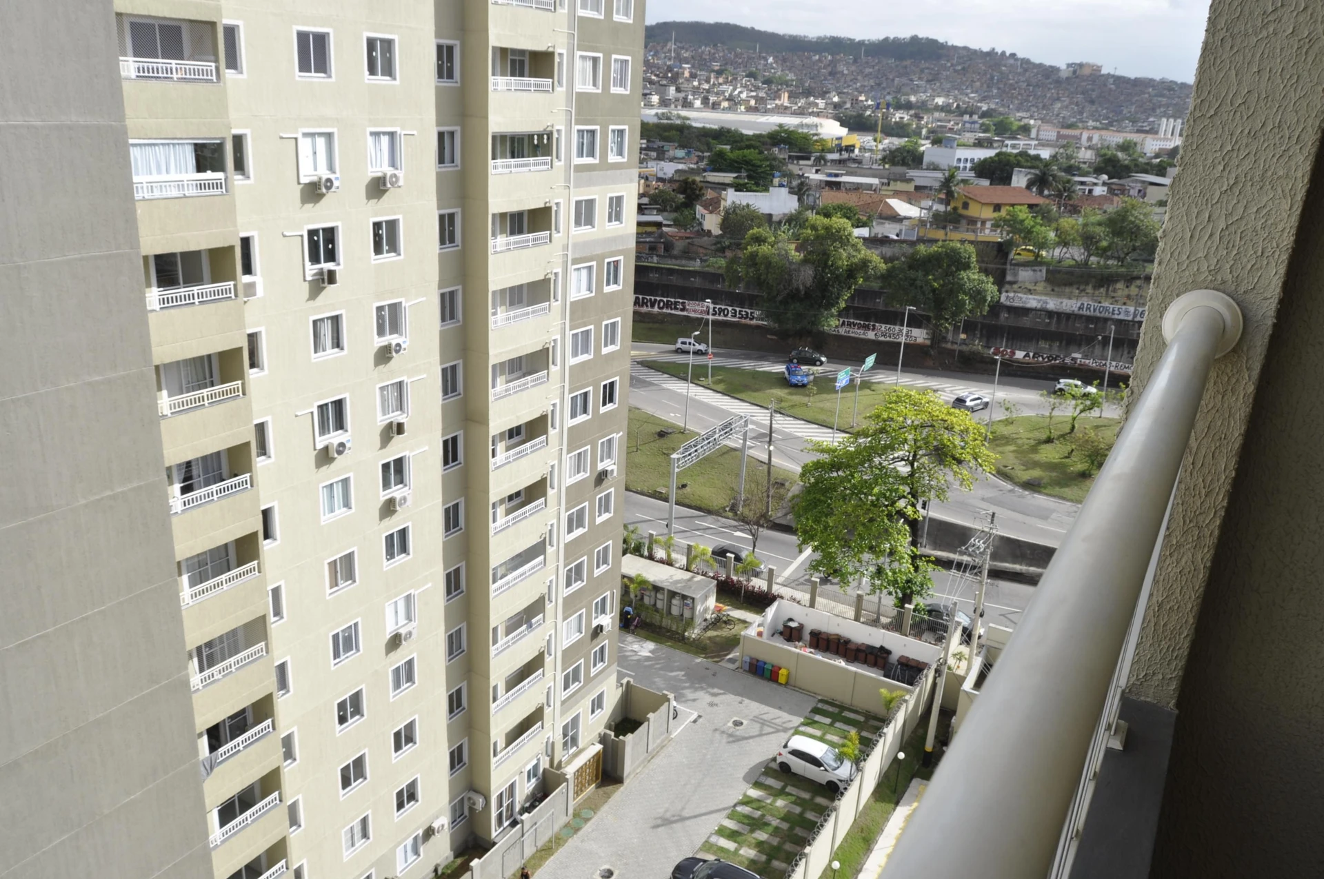 Furnished apartment, 37 m², with a mountain view — photo 43