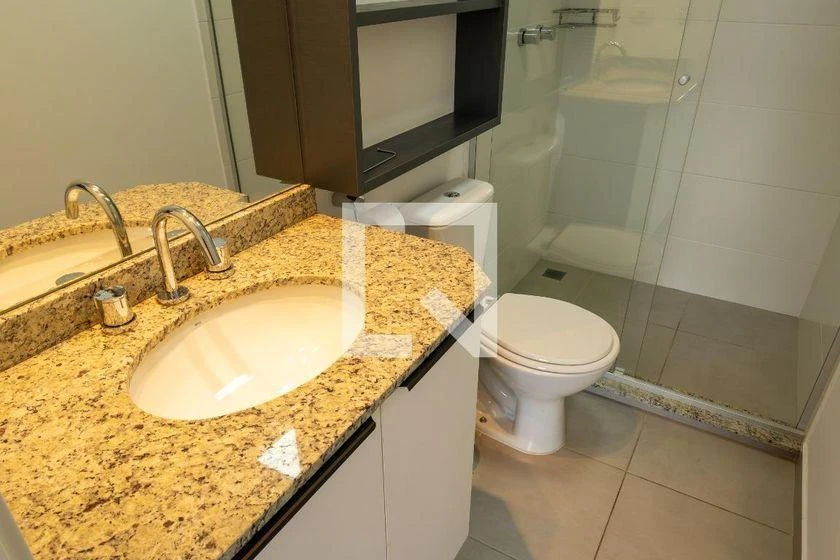 2-bedroom apartment with a park view — photo 40