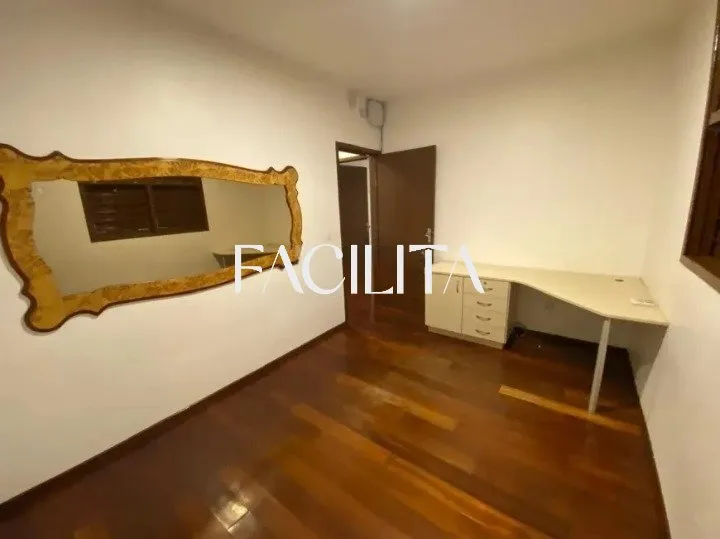 Furnished 164 m² house with 3 bedrooms and private garden — photo 6