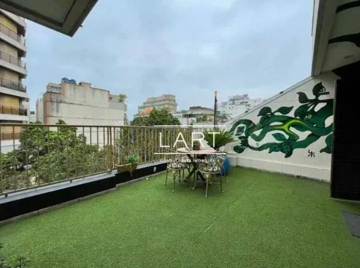 Duplex penthouse with 2 bedrooms and 4 baths, 108 m² — photo 6