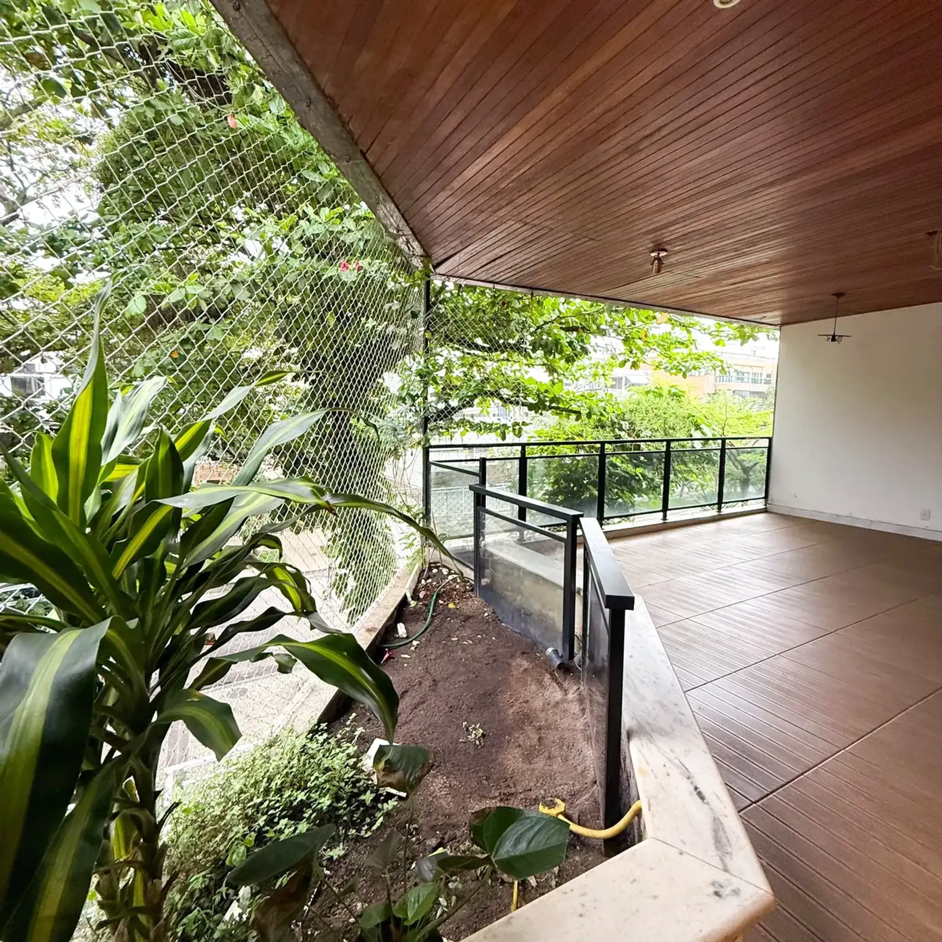 Private BBQ in a 3-bedroom apartment, 170 m² — photo 10