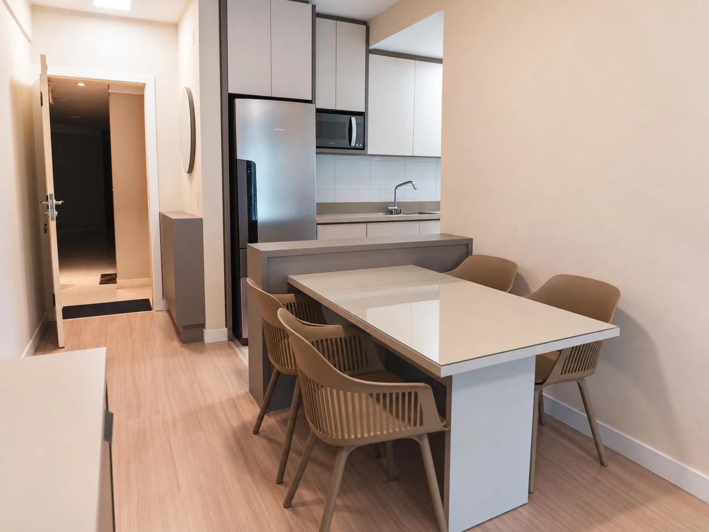3-bedroom apartment with a home office — photo 9