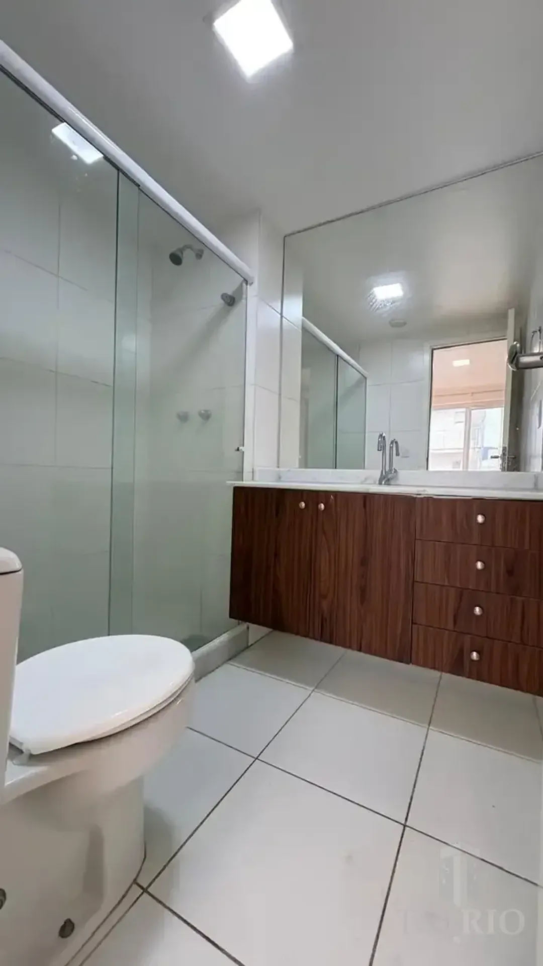3-bedroom apartment with 3 bathrooms and 2 parking spots — photo 23