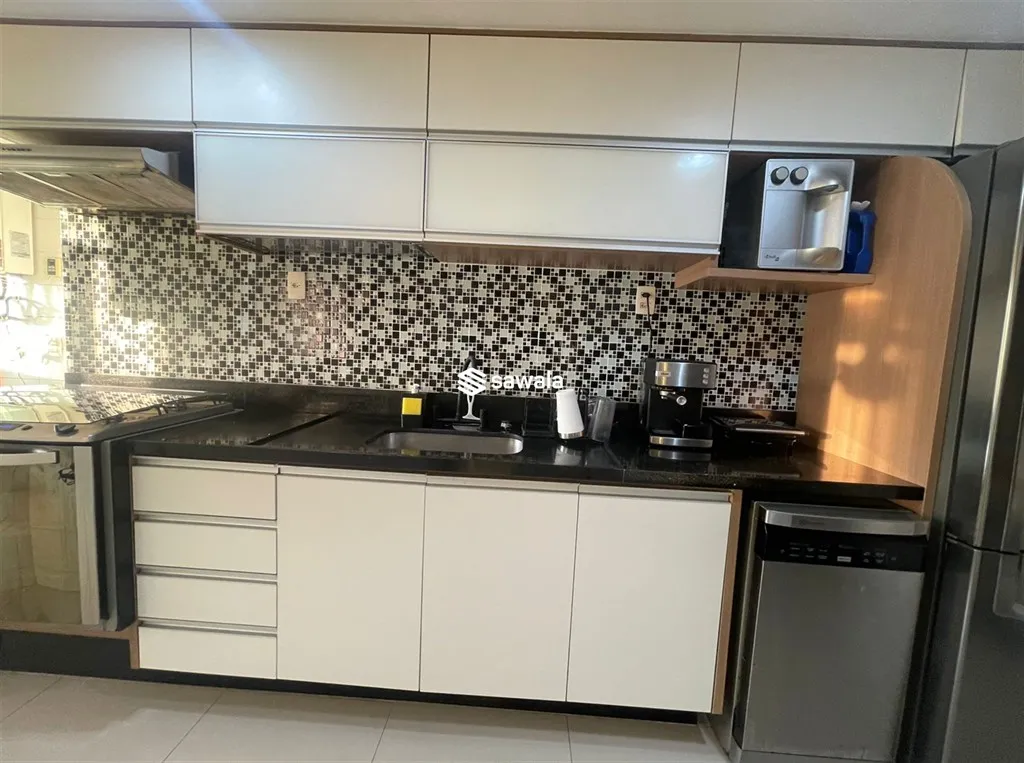 Furnished duplex penthouse with 4 bedrooms and 235 m² — photo 8