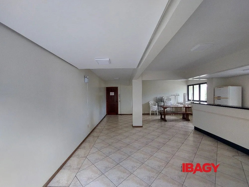 Furnished apartment with 2 bedrooms and 71 m² — photo 8