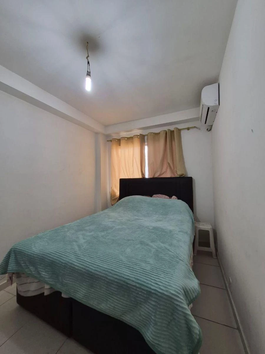 Furnished 3-bedroom apartment with enclosed glass balcony — photo 12