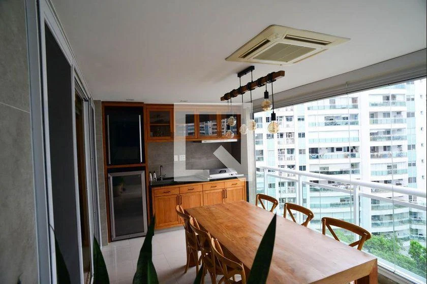 Washing machine in a 3-bedroom apartment, 160 m² — photo 11