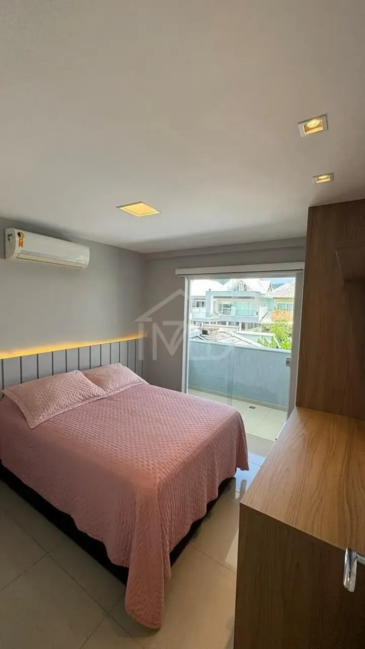 Furnished house with 4 bedrooms and 5 bathrooms, 300 m² — photo 3