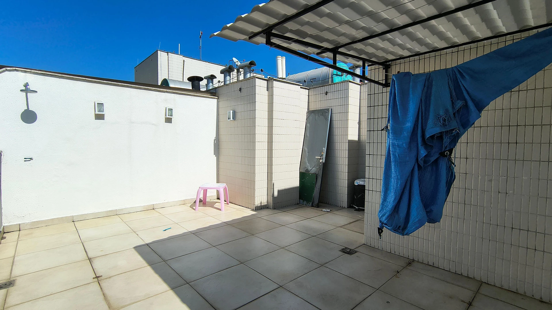 1-bedroom apartment with 1 parking space and balcony — photo 3