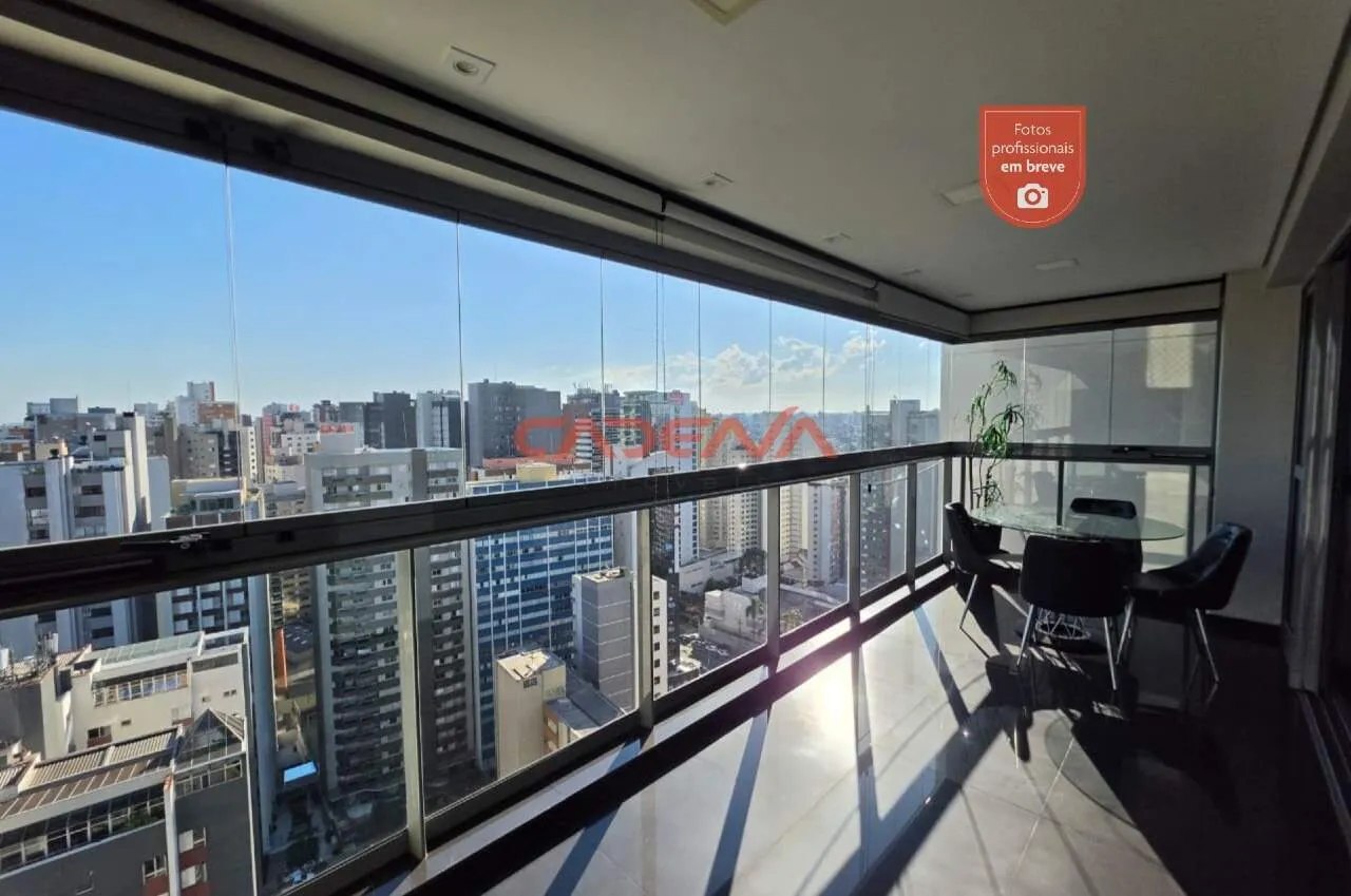 Apartment with 3 bedrooms and an enclosed balcony — photo 3