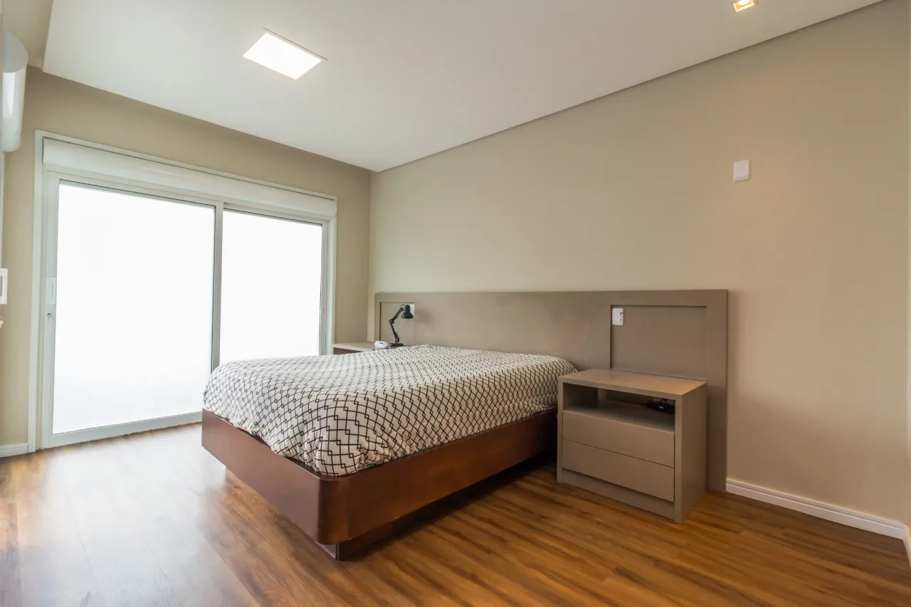 House with 4 en-suite bedrooms and open kitchen 412 m² — photo 28