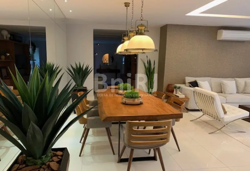 Apartamento mobiliado de 260 m² com 4 dormitórios e churrasqueira — photo 56