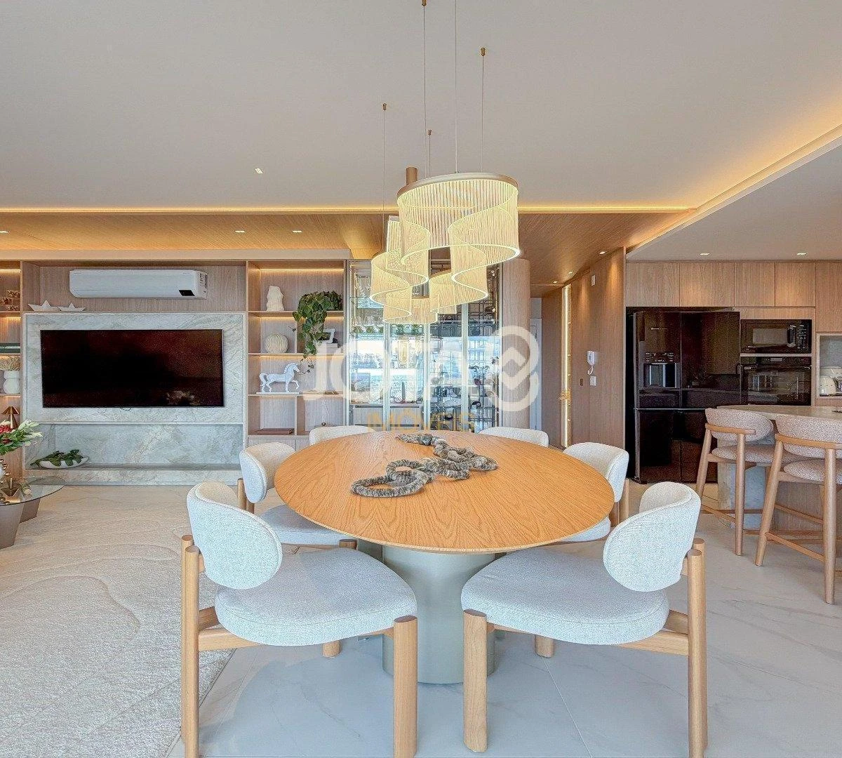 Apartamento amueblado de 231 m² con 3 suites y balcón — photo 24