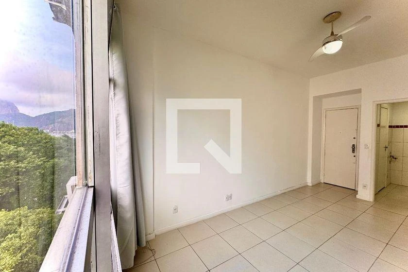 Вид на гори та 1 спальня: квартира 55 м²