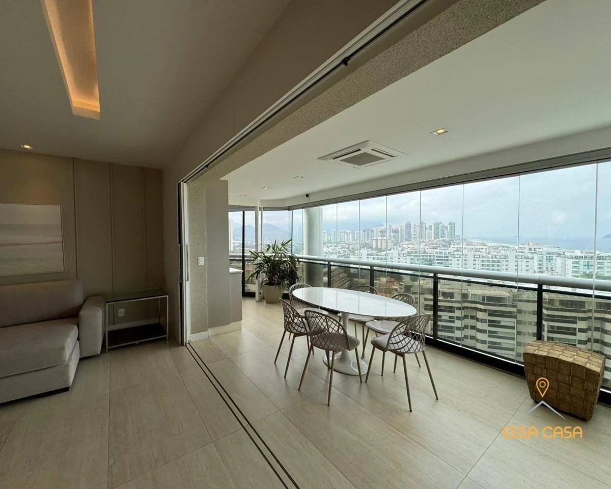 4-bedroom apartment with a water view in Rio de Janeiro — photo 28