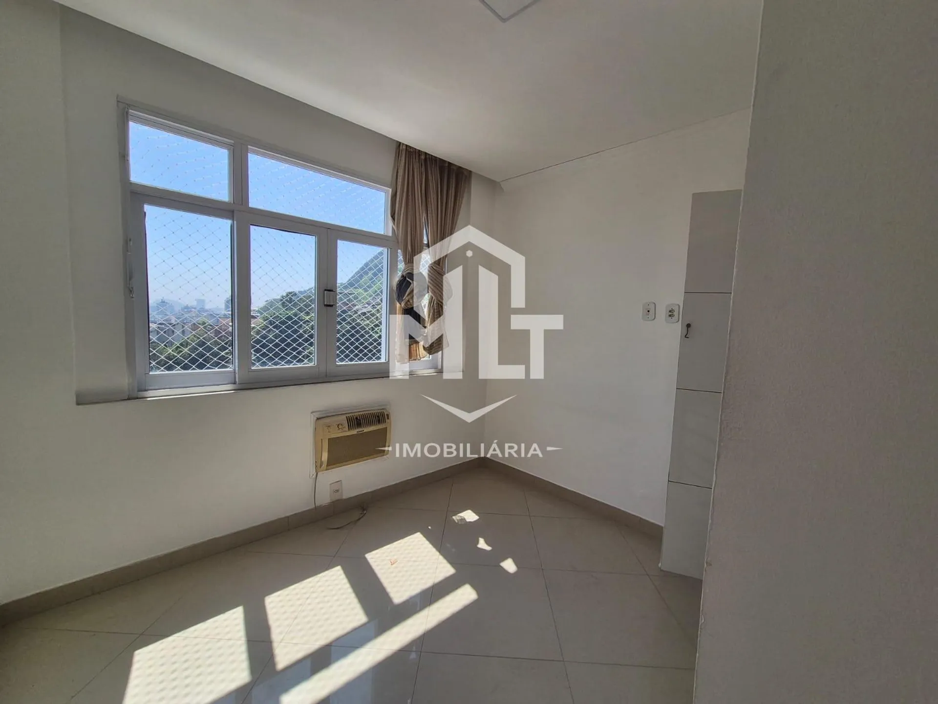 2 quartos e varanda envidraçada: apartamento de 75 m² — photo 13