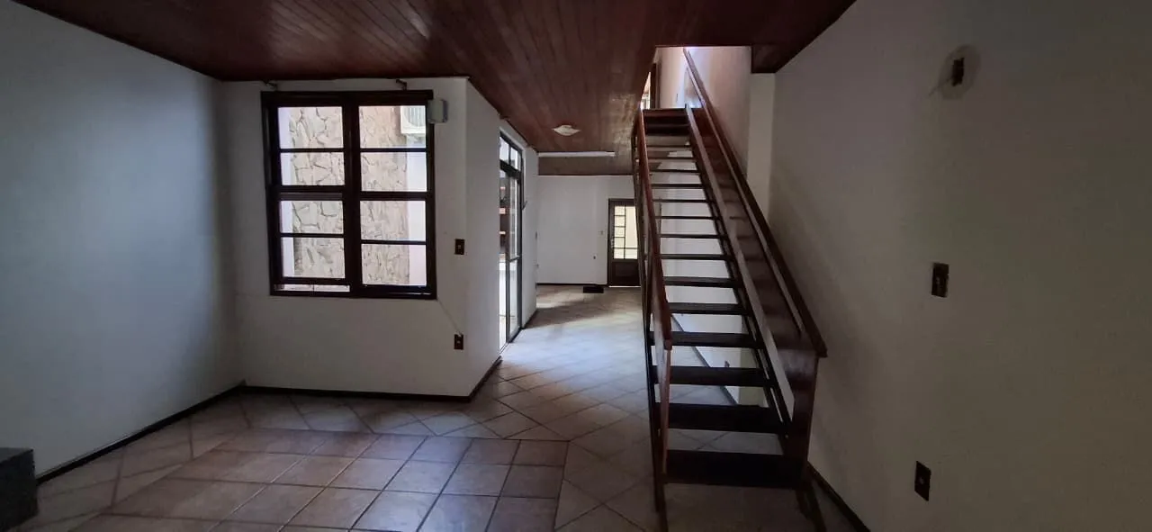 Apartamento sin amueblar con 6 dormitorios y 247 m² — photo 8
