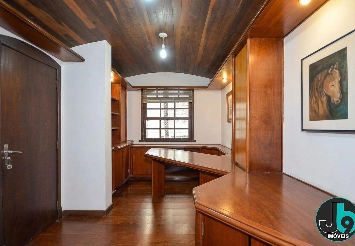 Будинок в оренду з 4 спальнями та 302 м² — photo 5