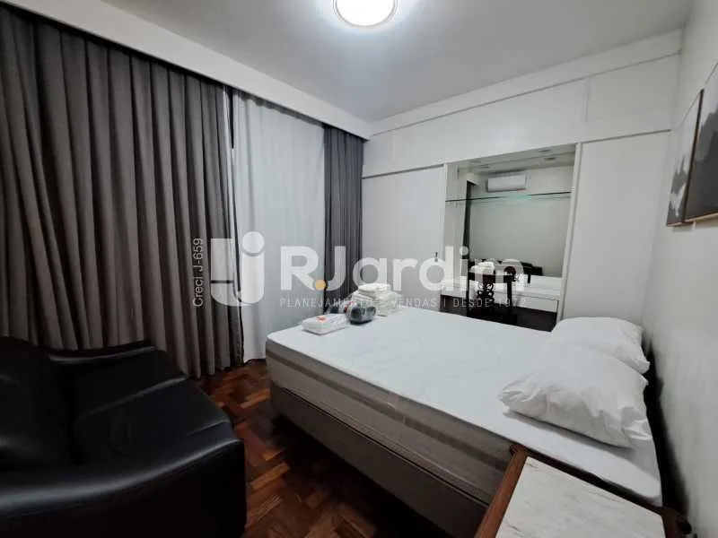 Furnished 4-bedroom apartment with 4 baths, 133 m² — photo 19