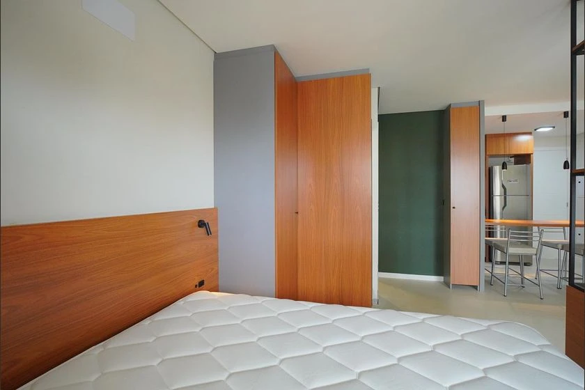 Studio with 1 bedroom and 1 bathroom, includes parking — photo 3