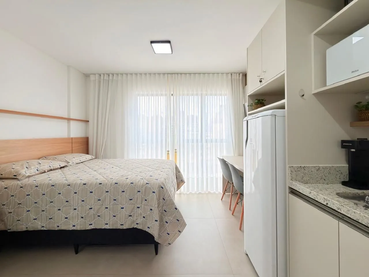 Furnished 36 m² studio with 1 bedroom and 1 bathroom — photo 8