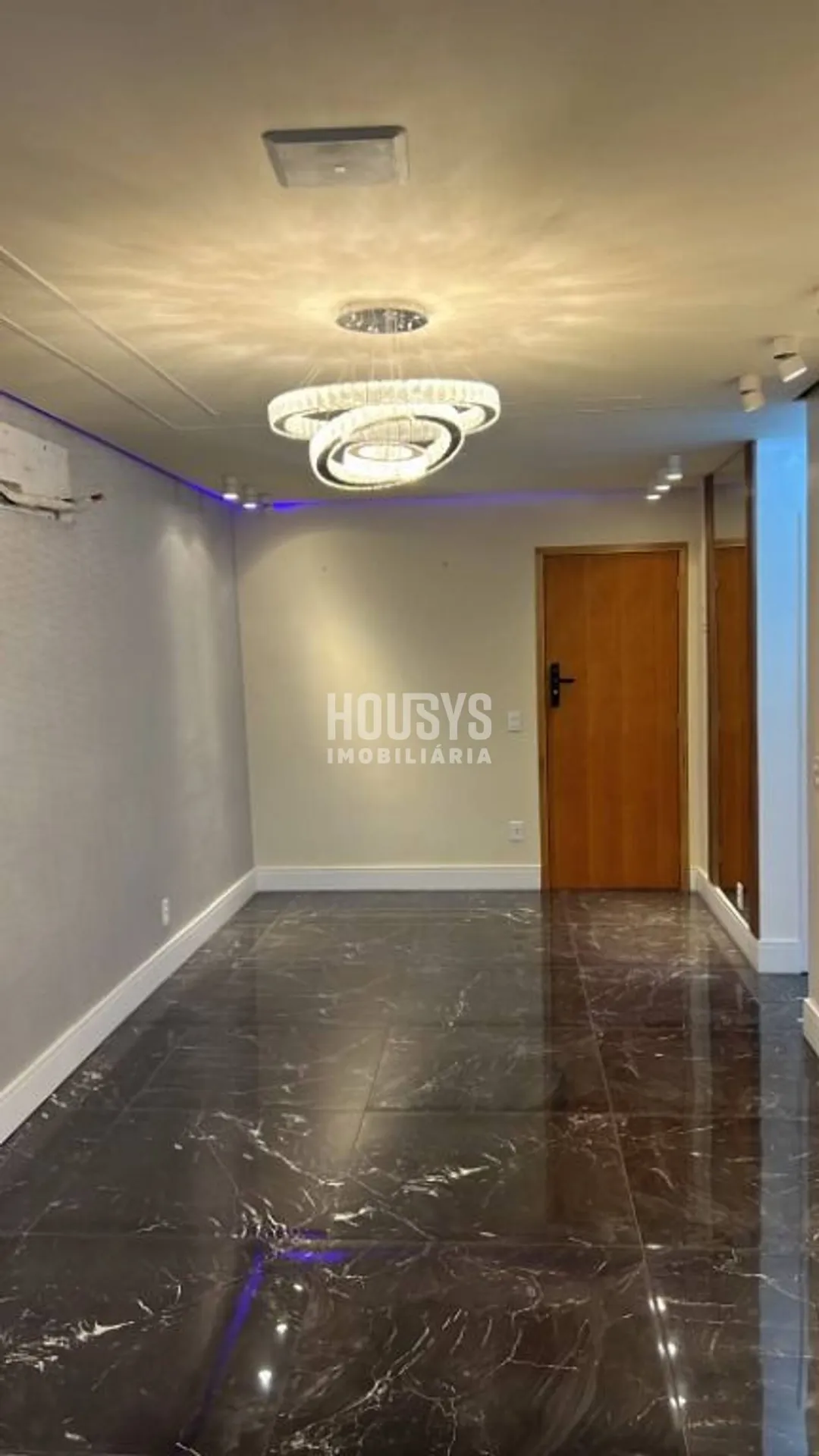 Apartment, 50 m², with a glass-enclosed balcony — photo 8
