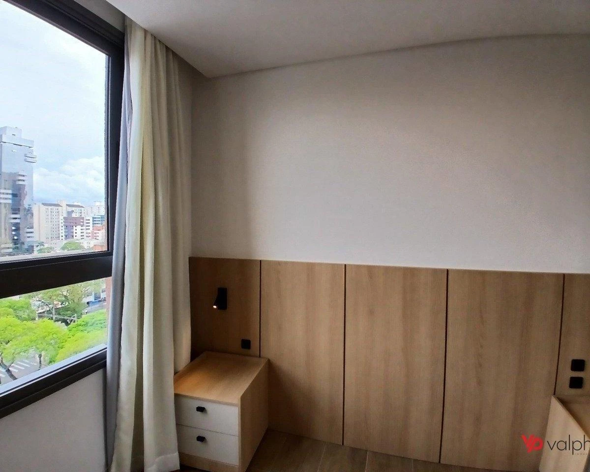 Home office in a one-bedroom apartment, 32 m² — photo 25
