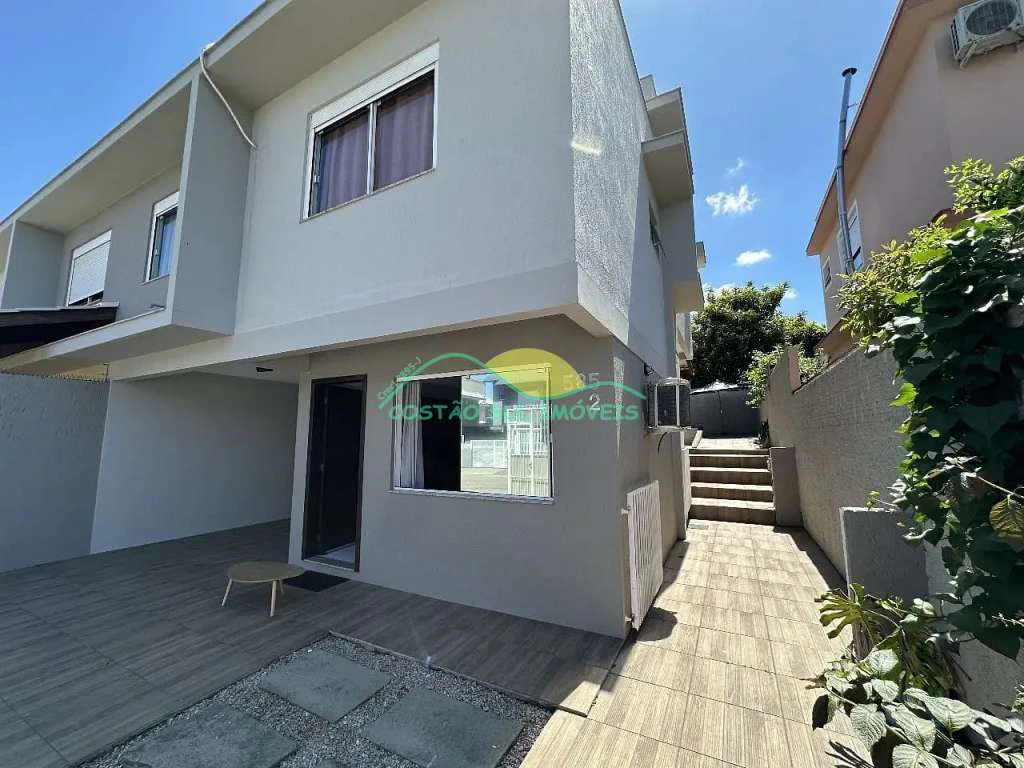 3-bedroom house with a private BBQ area — photo 5