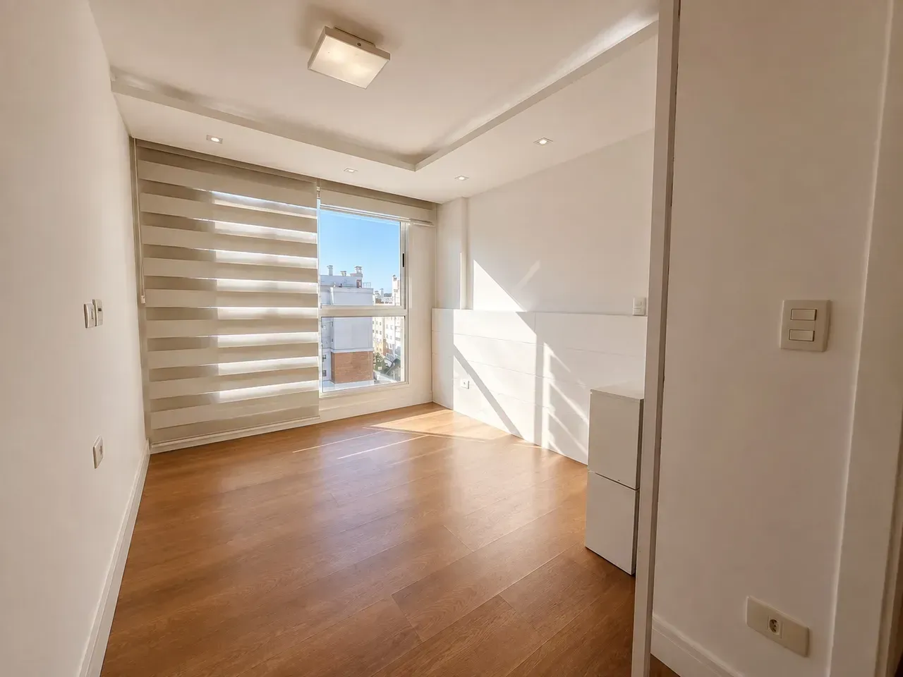 Furnished duplex with a terrace and 2 bedrooms — photo 3