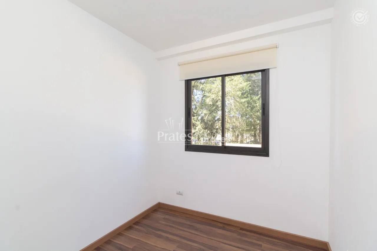 Unfurnished apartment with 3 bedrooms and open kitchen — photo 11